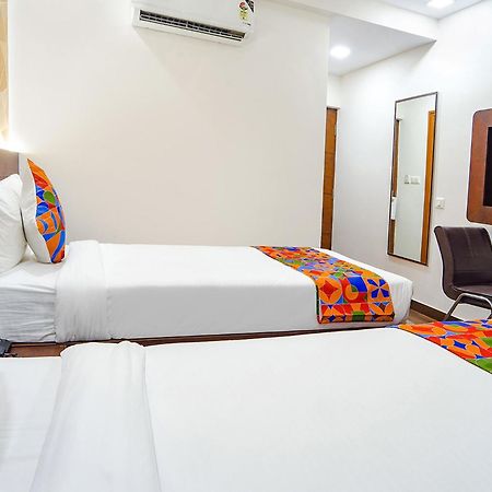 Fabhotel Ellegant Inn Bangalore Extérieur photo