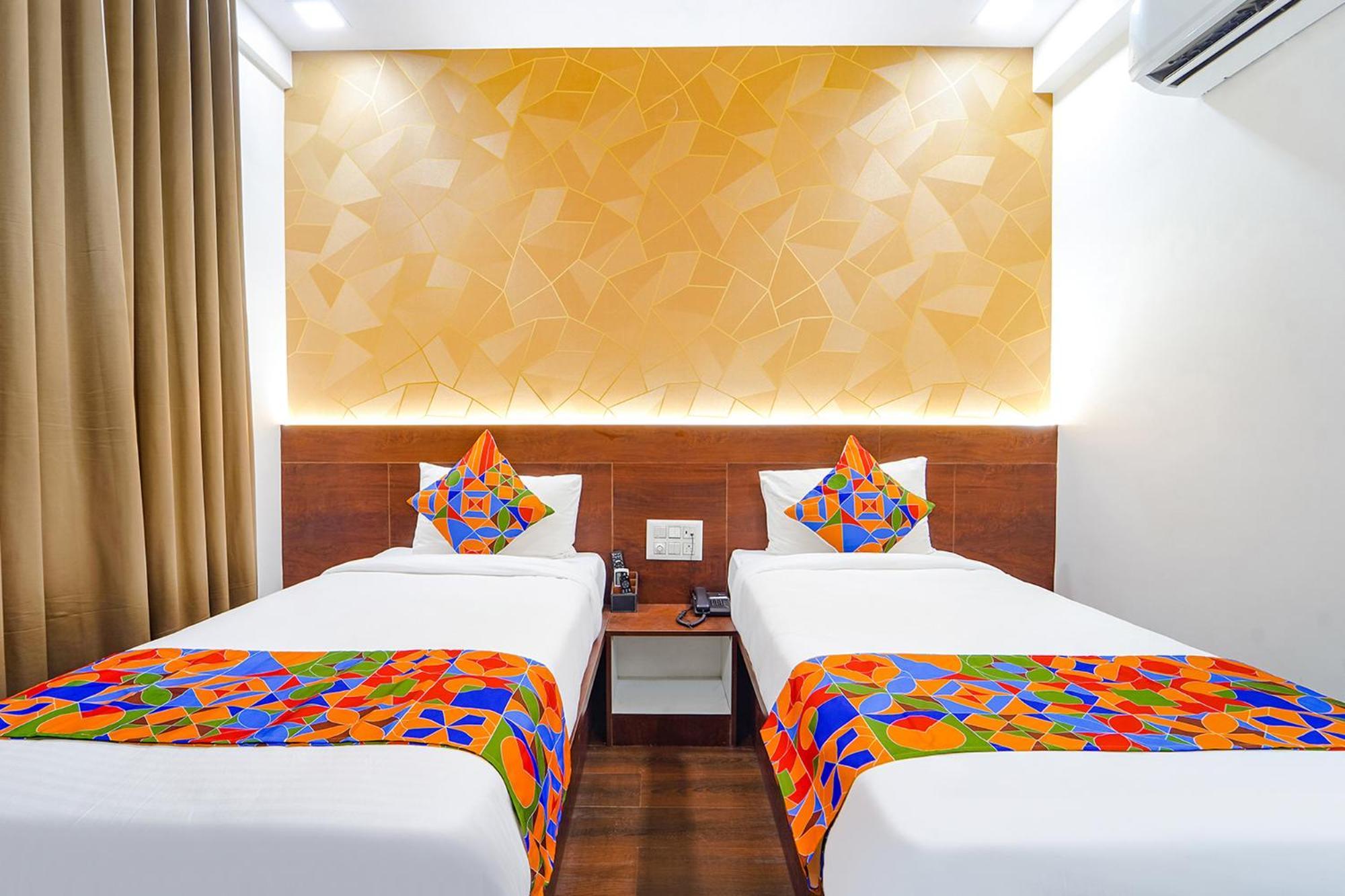 Fabhotel Ellegant Inn Bangalore Extérieur photo