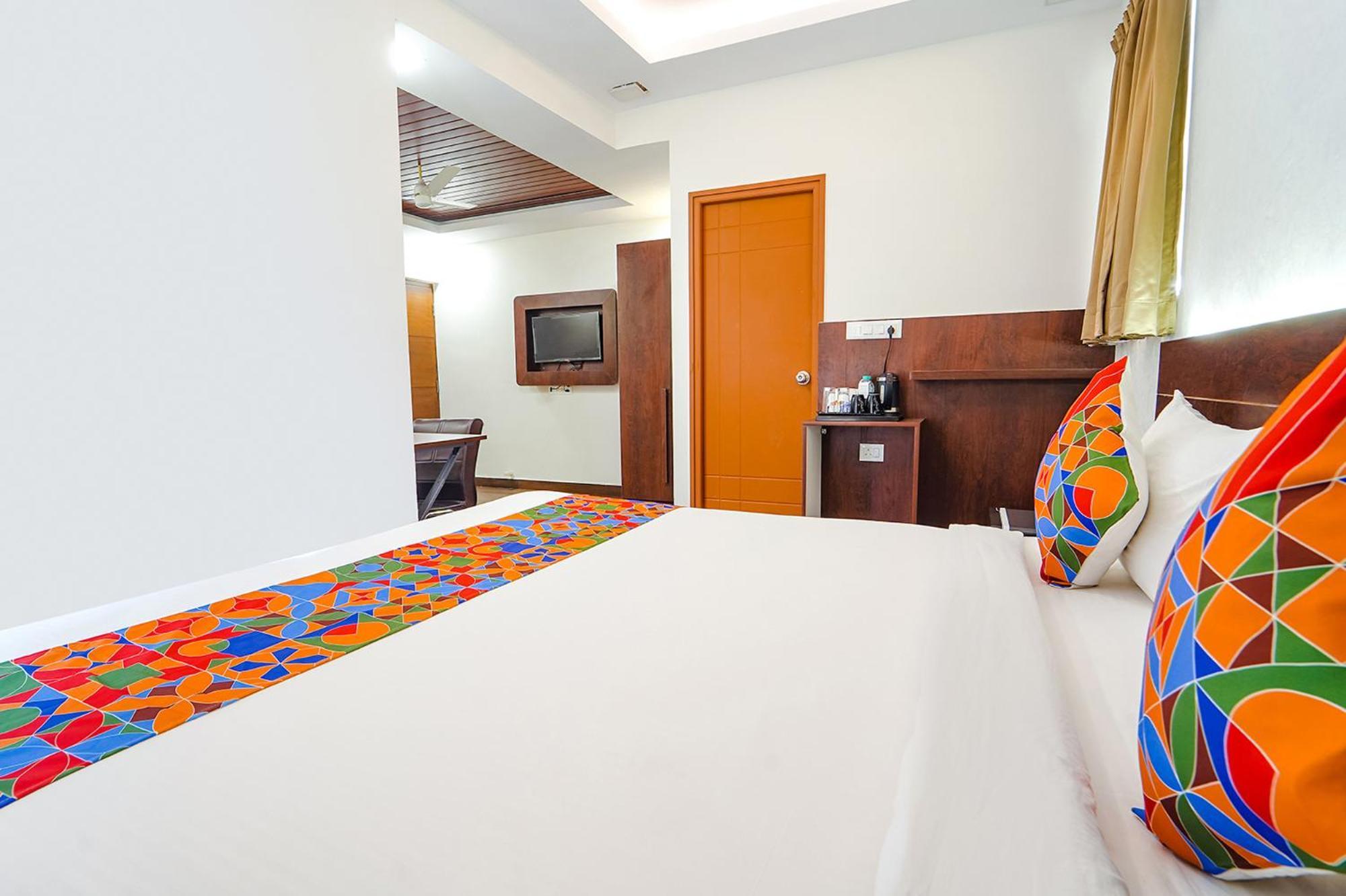 Fabhotel Ellegant Inn Bangalore Extérieur photo