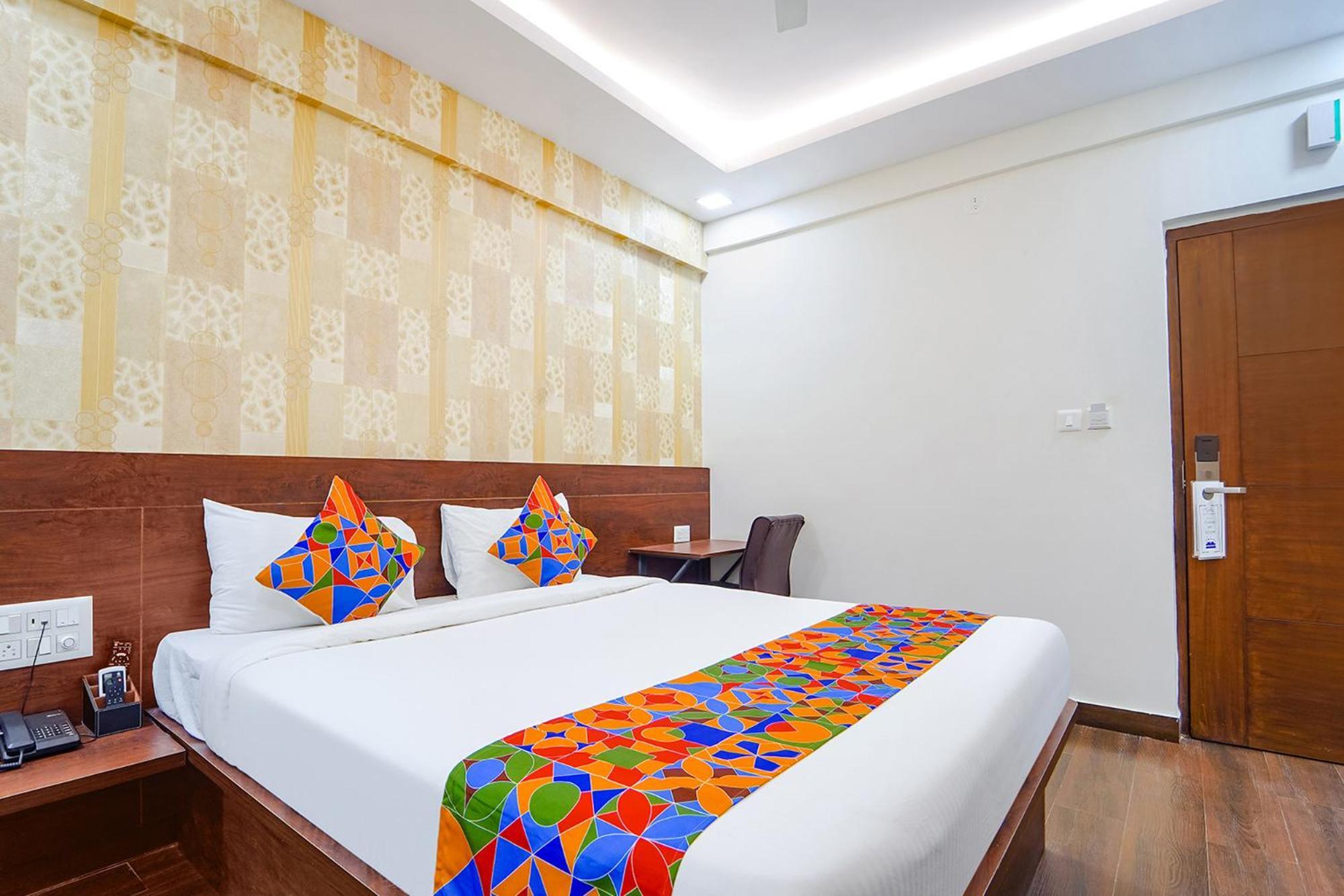 Fabhotel Ellegant Inn Bangalore Extérieur photo